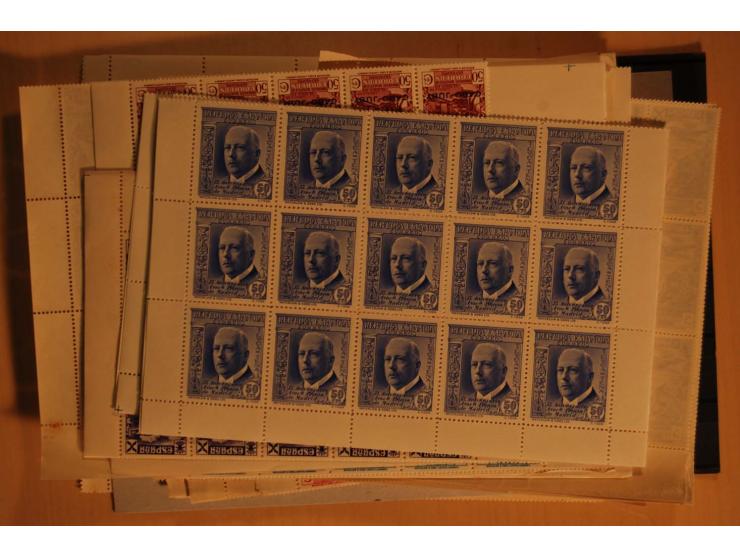1938/52 (ca.), postfrischer kleiner Lagerbestand, meist gute Ausgaben und Blocks in größeren Mengen zwischen 20 und 100 Stück