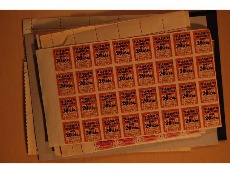 1938/52 (ca.), postfrischer kleiner Lagerbestand, meist gute Ausgaben und Blocks in größeren Mengen zwischen 20 und 100 Stück