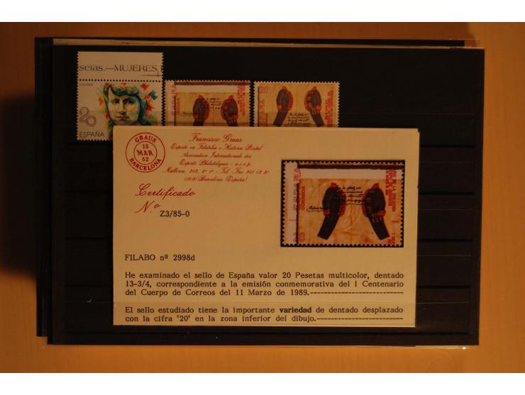 1981/89, postfrische Partie Abarten, vielfach mit Fotoattest Graus