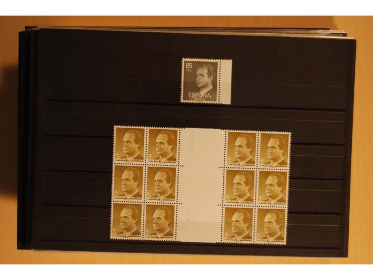 1981/89, postfrische Partie Abarten, vielfach mit Fotoattest Graus