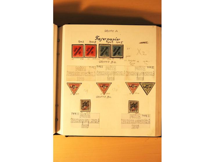 1919,  POSTA CESKOSLOVENSKA, ungebrauchte Sammlung der Aufdruckmarken, dabei verschiedene Typen, kopfstehende Aufdrucke, vers