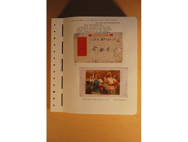 1963/76 (ca.), Sammlung mit rd. 170 Briefen, Formularen u.a. mit Mao-Zitaten, Liedern etc. aus der Zeit der Kulturrevolution;