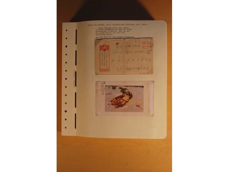 1963/76 (ca.), Sammlung mit rd. 170 Briefen, Formularen u.a. mit Mao-Zitaten, Liedern etc. aus der Zeit der Kulturrevolution;