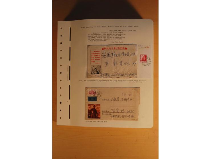 1963/76 (ca.), Sammlung mit rd. 170 Briefen, Formularen u.a. mit Mao-Zitaten, Liedern etc. aus der Zeit der Kulturrevolution;
