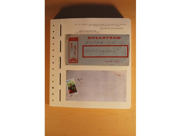 1963/76 (ca.), Sammlung mit rd. 170 Briefen, Formularen u.a. mit Mao-Zitaten, Liedern etc. aus der Zeit der Kulturrevolution;