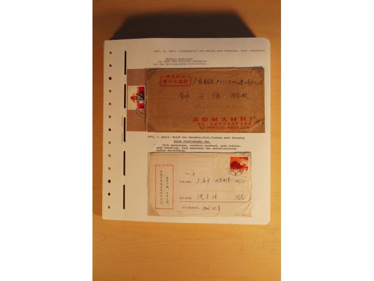 1963/76 (ca.), Sammlung mit rd. 170 Briefen, Formularen u.a. mit Mao-Zitaten, Liedern etc. aus der Zeit der Kulturrevolution;