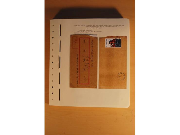 1963/76 (ca.), Sammlung mit rd. 170 Briefen, Formularen u.a. mit Mao-Zitaten, Liedern etc. aus der Zeit der Kulturrevolution;
