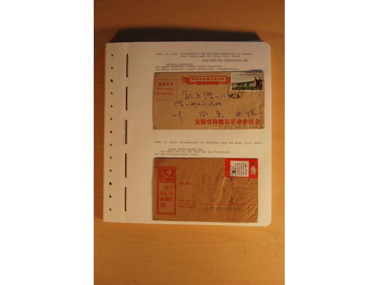 1963/76 (ca.), Sammlung mit rd. 170 Briefen, Formularen u.a. mit Mao-Zitaten, Liedern etc. aus der Zeit der Kulturrevolution;
