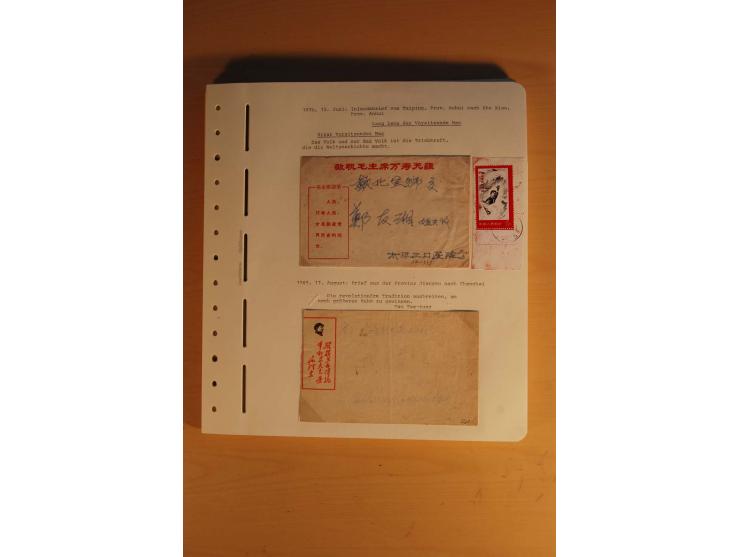 1963/76 (ca.), Sammlung mit rd. 170 Briefen, Formularen u.a. mit Mao-Zitaten, Liedern etc. aus der Zeit der Kulturrevolution;