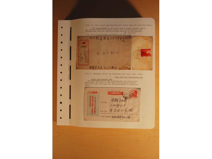 1963/76 (ca.), Sammlung mit rd. 170 Briefen, Formularen u.a. mit Mao-Zitaten, Liedern etc. aus der Zeit der Kulturrevolution;