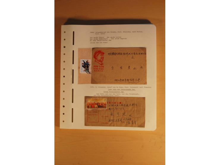 1963/76 (ca.), Sammlung mit rd. 170 Briefen, Formularen u.a. mit Mao-Zitaten, Liedern etc. aus der Zeit der Kulturrevolution;