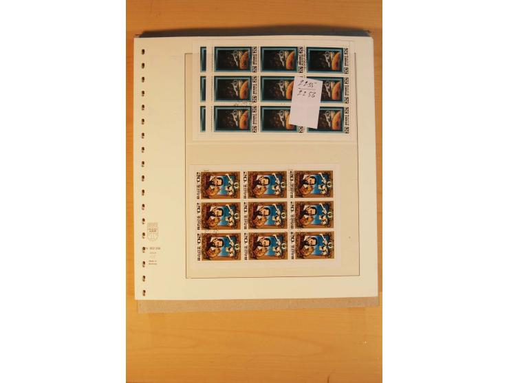 1884/1984, meist gestempelte Zusammenstellung Südkorea bis 1970 sowie gestempelte Blocks und Kleinbogen Nordkorea aus ca. 198
