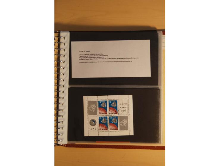 WELTRAUM: 1969, 19 verschieden Blocks mit Weltraum-Motiven und verschiedenen Unterschriften von amerik. Astronauten