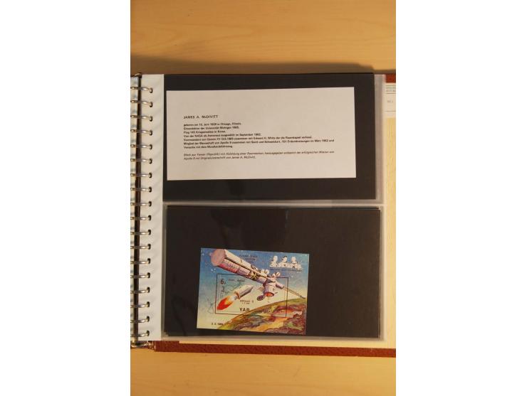 WELTRAUM: 1969, 19 verschieden Blocks mit Weltraum-Motiven und verschiedenen Unterschriften von amerik. Astronauten