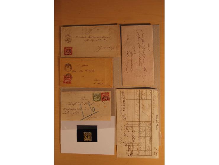 NECKARGEMÜND: 1840/1930 (ca.), nicht aufgezogene Heimatsammlung mit viel Material, dabei Postscheine, viele frankierte Baden-