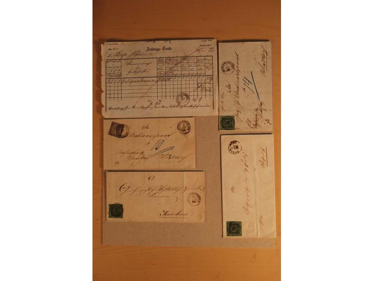 NECKARGEMÜND: 1840/1930 (ca.), nicht aufgezogene Heimatsammlung mit viel Material, dabei Postscheine, viele frankierte Baden-