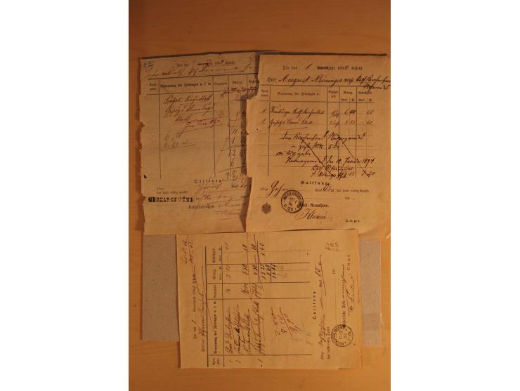 NECKARGEMÜND: 1840/1930 (ca.), nicht aufgezogene Heimatsammlung mit viel Material, dabei Postscheine, viele frankierte Baden-