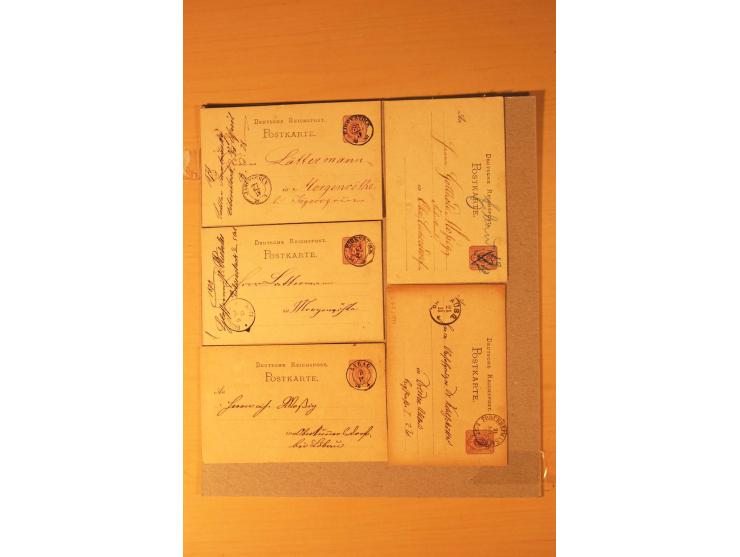 1872/95 (ca.), rd. 215 DR-Ganzsachen mit nachverwendeten Sachsenstempeln; sehr saubere Erhaltung; Aufstellung vorhanden