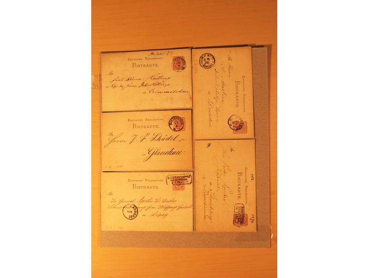 1872/95 (ca.), rd. 215 DR-Ganzsachen mit nachverwendeten Sachsenstempeln; sehr saubere Erhaltung; Aufstellung vorhanden