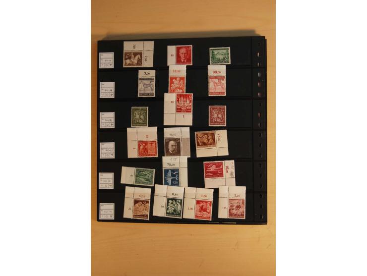  1872/1945, ungebrauchte und postfrische Sammlung, beginnend mit einem guten Teil Brustschilde, dabei Mi.-Nr. 3-5, 14, 21a, 2