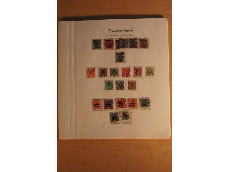  1872/1945, vorwiegend gestempelte Sammlung, beginnend mit einem schönen Brustschildteil mit Mi.-Nr. 1-11, 12-13, 27 (2) auße