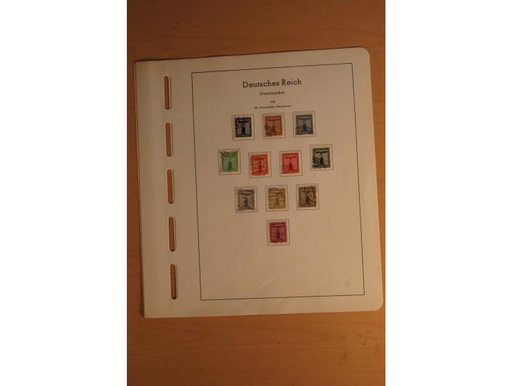 1872/1945, ungebrauchte und gestempelte, teils auch postfrische Sammlung mit u.a. Mi.-Nr. 66, 496-98 und Block 1-3, dazu gest