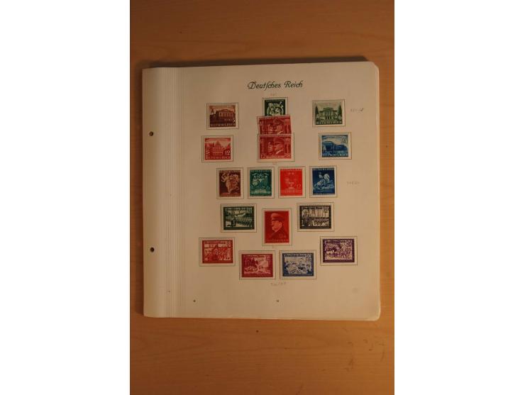 1872/1945, ungebrauchte und gestempelte, teils auch postfrische Sammlung mit u.a. Mi.-Nr. 66, 496-98 und Block 1-3, dazu gest