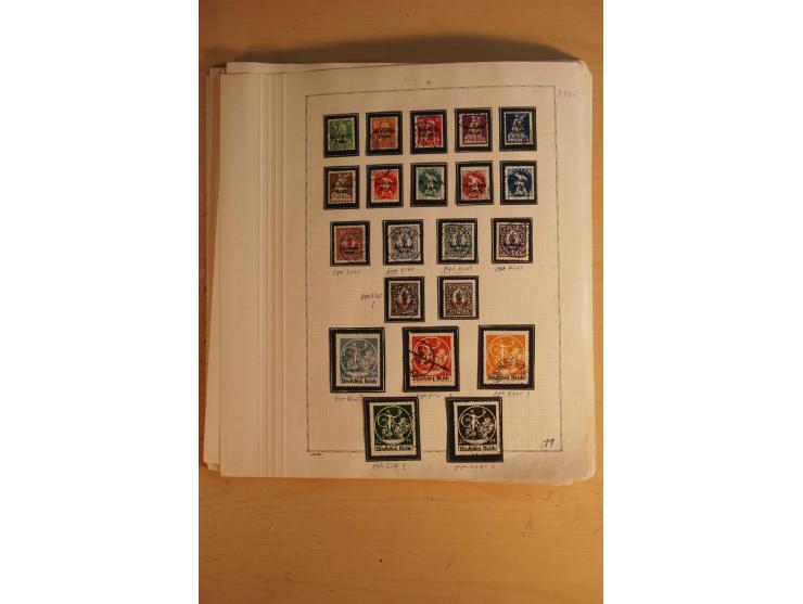  1872/1932, ungebrauchte und gestempelte Sammlung mit vielen besseren Werten dabei Mi.-Nr. 24 und 28 gestempelt, je mit Fotoa