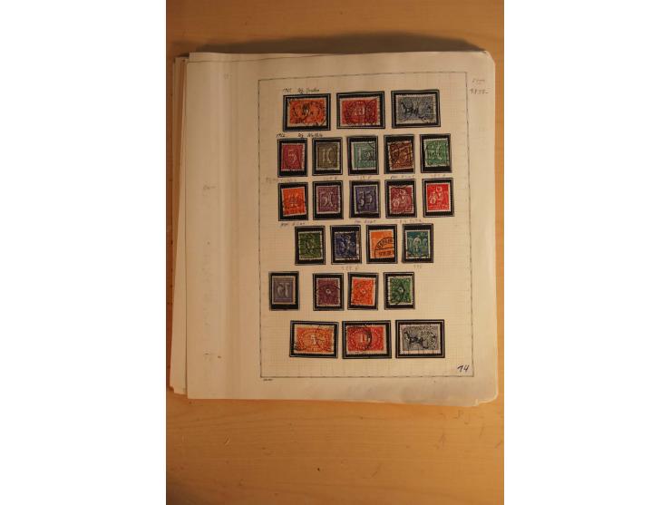  1872/1932, ungebrauchte und gestempelte Sammlung mit vielen besseren Werten dabei Mi.-Nr. 24 und 28 gestempelt, je mit Fotoa