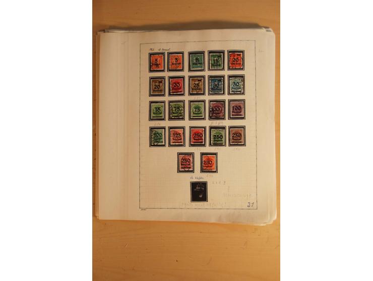  1872/1932, ungebrauchte und gestempelte Sammlung mit vielen besseren Werten dabei Mi.-Nr. 24 und 28 gestempelt, je mit Fotoa