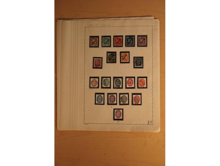  1872/1932, ungebrauchte und gestempelte Sammlung mit vielen besseren Werten dabei Mi.-Nr. 24 und 28 gestempelt, je mit Fotoa