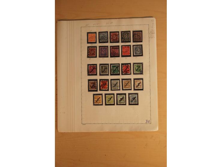  1872/1932, ungebrauchte und gestempelte Sammlung mit vielen besseren Werten dabei Mi.-Nr. 24 und 28 gestempelt, je mit Fotoa