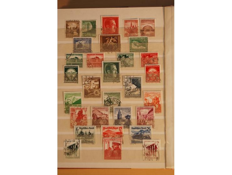 1872/1945, fast ausschließlich gestempelte Sammlung mit vielen besseren, u.a. Mi.-Nr. 66III, Bl.2 ungebraucht (starke Randmän