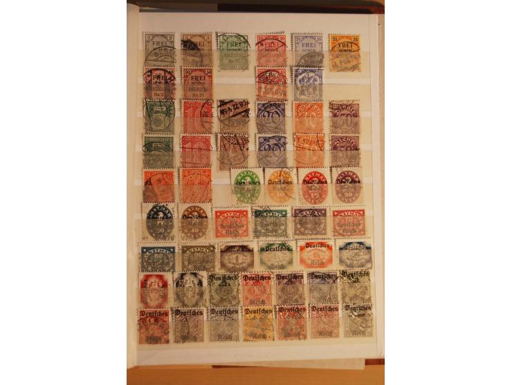 1872/1945, fast ausschließlich gestempelte Sammlung mit vielen besseren, u.a. Mi.-Nr. 66III, Bl.2 ungebraucht (starke Randmän