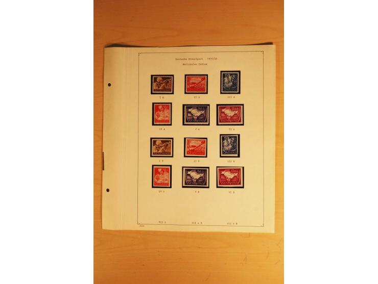 1933/45, ungebrauchte Sammlung, kpl. mit allen Blocks und guten Ausgaben, spezialisiert gesammelt mit zahlreichen Typen und A