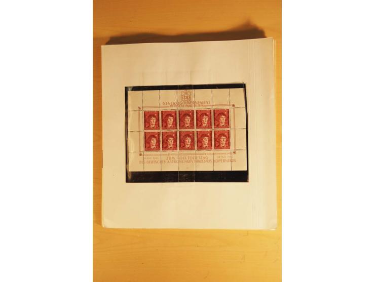 1933/45, ungebrauchte Sammlung, kpl. mit allen Blocks und guten Ausgaben, spezialisiert gesammelt mit zahlreichen Typen und A