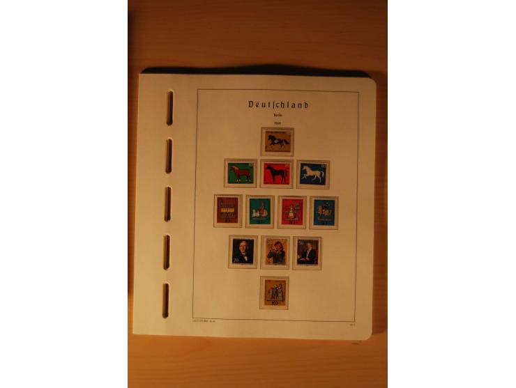 1946/91, ungebrauchte/postfrische und gestempelte Sammlung, dabei Bund und Berlin vielfach mit den frühen Ausgaben, dazu bess
