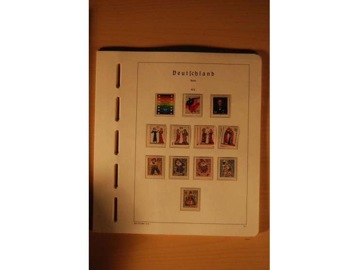 1946/91, ungebrauchte/postfrische und gestempelte Sammlung, dabei Bund und Berlin vielfach mit den frühen Ausgaben, dazu bess