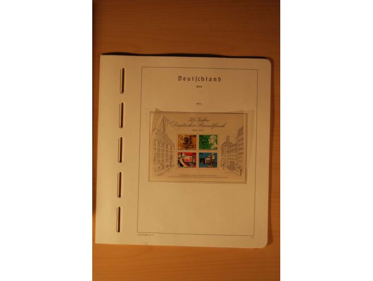1946/91, ungebrauchte/postfrische und gestempelte Sammlung, dabei Bund und Berlin vielfach mit den frühen Ausgaben, dazu bess