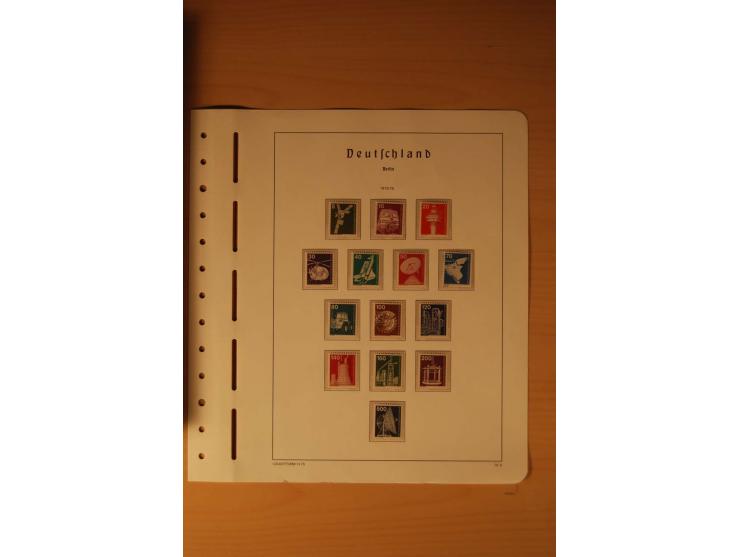 1946/91, ungebrauchte/postfrische und gestempelte Sammlung, dabei Bund und Berlin vielfach mit den frühen Ausgaben, dazu bess