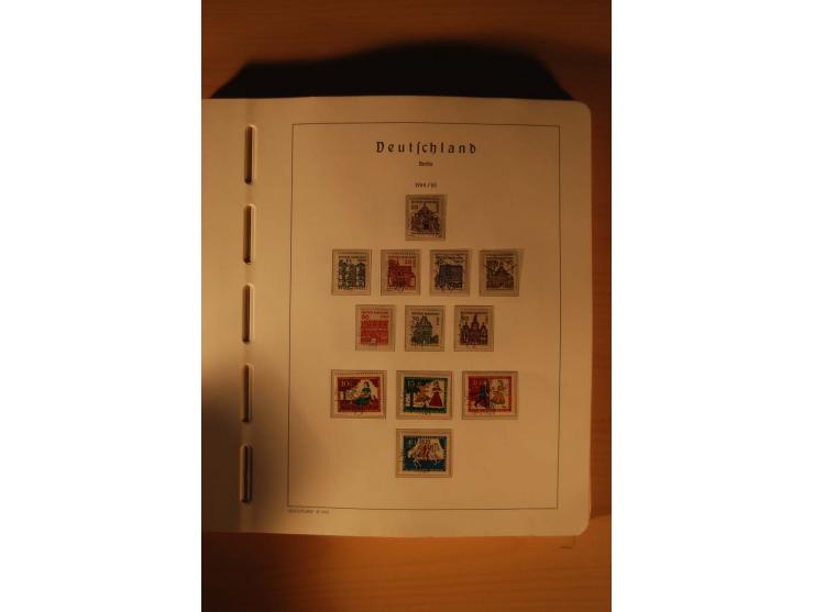 1946/91, ungebrauchte/postfrische und gestempelte Sammlung, dabei Bund und Berlin vielfach mit den frühen Ausgaben, dazu bess