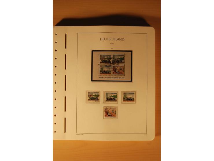 1946/91, ungebrauchte/postfrische und gestempelte Sammlung, dabei Bund und Berlin vielfach mit den frühen Ausgaben, dazu bess