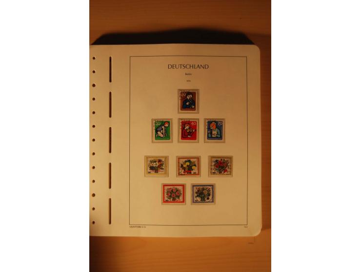 1946/91, ungebrauchte/postfrische und gestempelte Sammlung, dabei Bund und Berlin vielfach mit den frühen Ausgaben, dazu bess