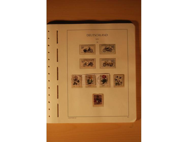 1946/91, ungebrauchte/postfrische und gestempelte Sammlung, dabei Bund und Berlin vielfach mit den frühen Ausgaben, dazu bess