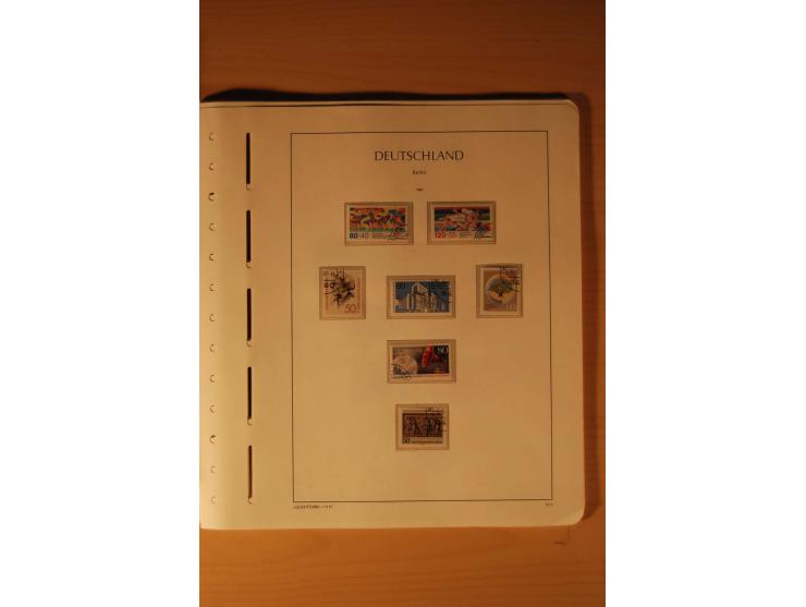 1946/91, ungebrauchte/postfrische und gestempelte Sammlung, dabei Bund und Berlin vielfach mit den frühen Ausgaben, dazu bess