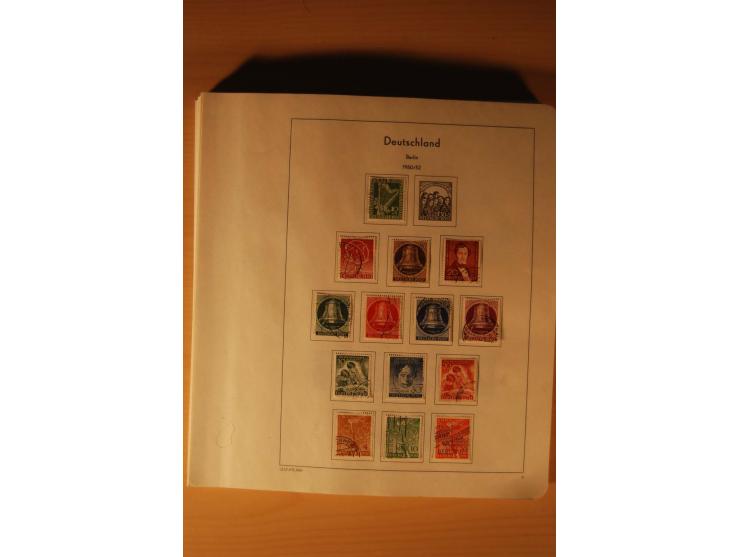 1946/91, ungebrauchte/postfrische und gestempelte Sammlung, dabei Bund und Berlin vielfach mit den frühen Ausgaben, dazu bess