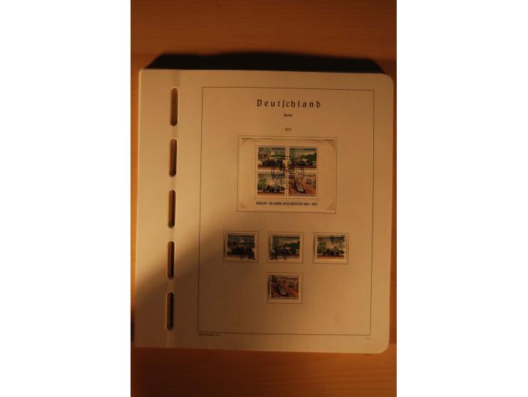 1946/91, ungebrauchte/postfrische und gestempelte Sammlung, dabei Bund und Berlin vielfach mit den frühen Ausgaben, dazu bess