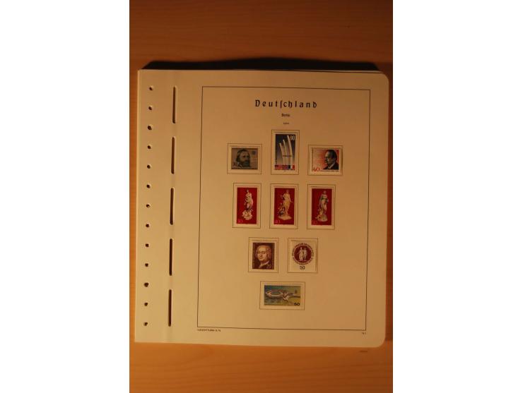 1946/91, ungebrauchte/postfrische und gestempelte Sammlung, dabei Bund und Berlin vielfach mit den frühen Ausgaben, dazu bess