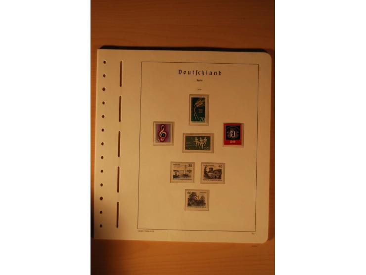 1946/91, ungebrauchte/postfrische und gestempelte Sammlung, dabei Bund und Berlin vielfach mit den frühen Ausgaben, dazu bess