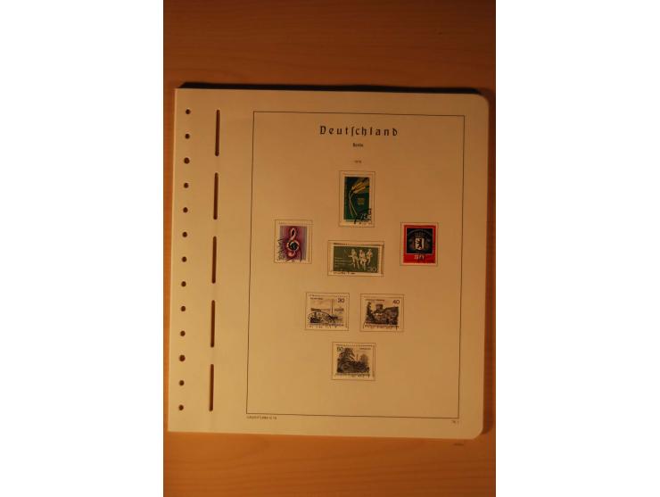 1946/91, ungebrauchte/postfrische und gestempelte Sammlung, dabei Bund und Berlin vielfach mit den frühen Ausgaben, dazu bess